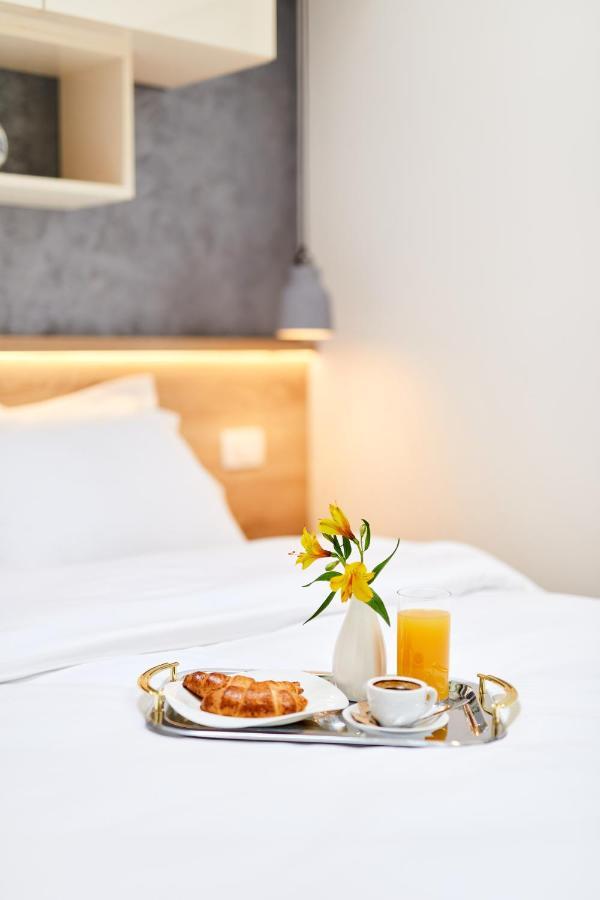 42° North Apartments Tivat Ngoại thất bức ảnh